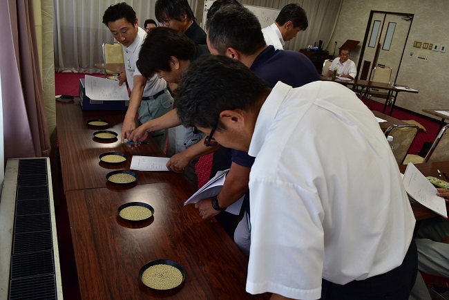 令和7年産米の目揃え会