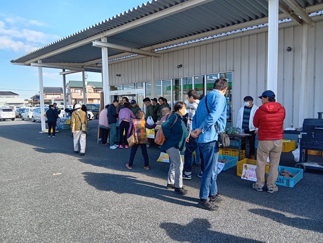 ながいき市場で対面販売！